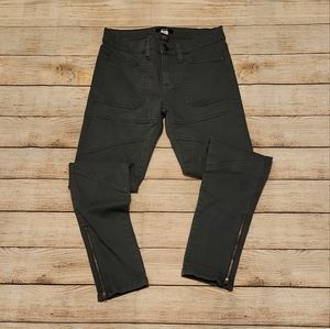 Like New Blue Grey BDG Cargo Skinny Jeans